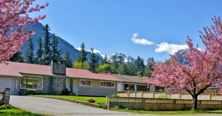 Cherry Hills North is a defined neighborhood located in the northern portion of Cherry Hills Village, one of Colorado’s most affluent cities.